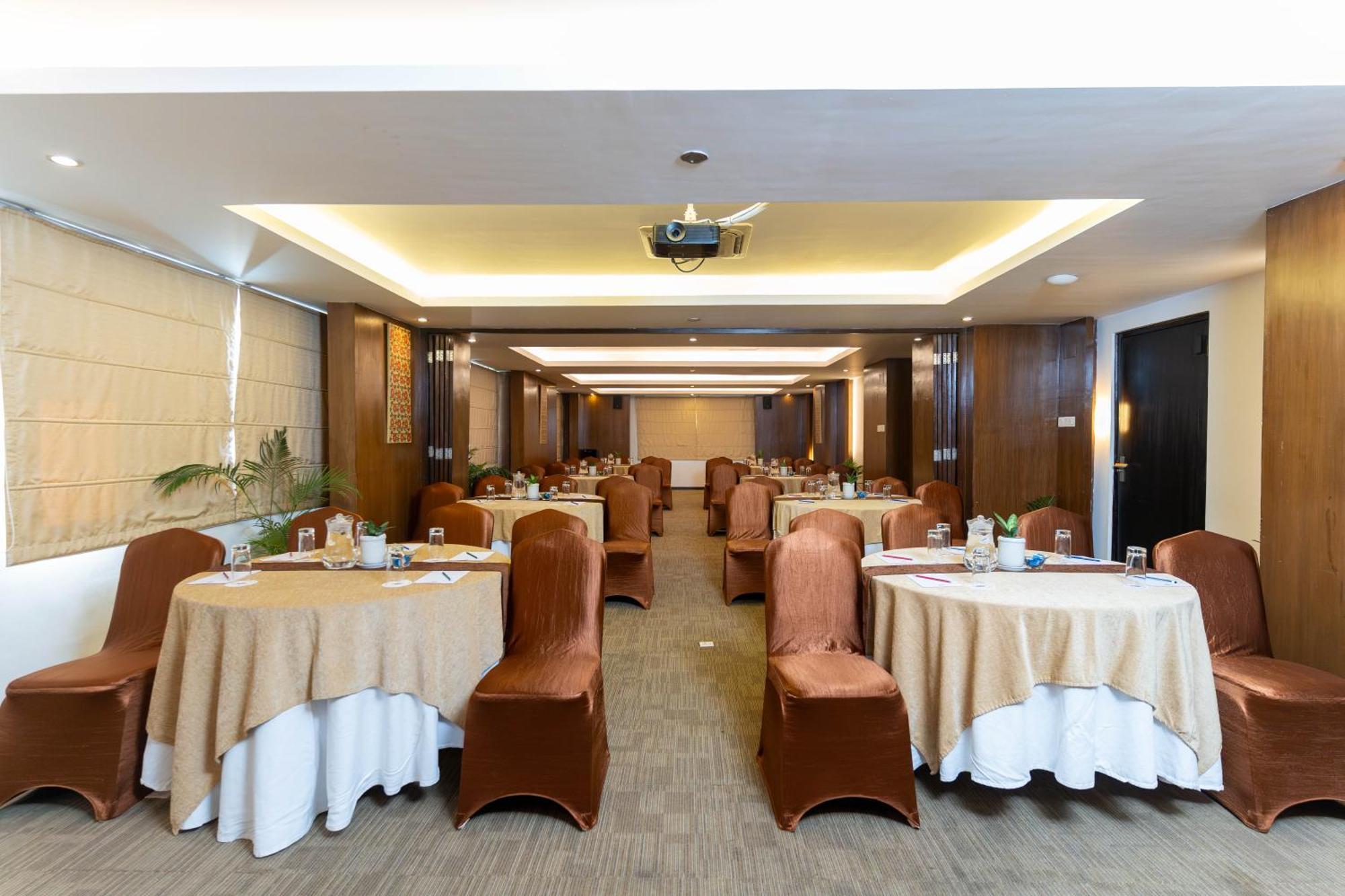 Hotel Shambala Katmandu Kültér fotó